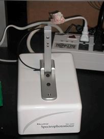 Nanodrop UV-vis Spectrophotometer